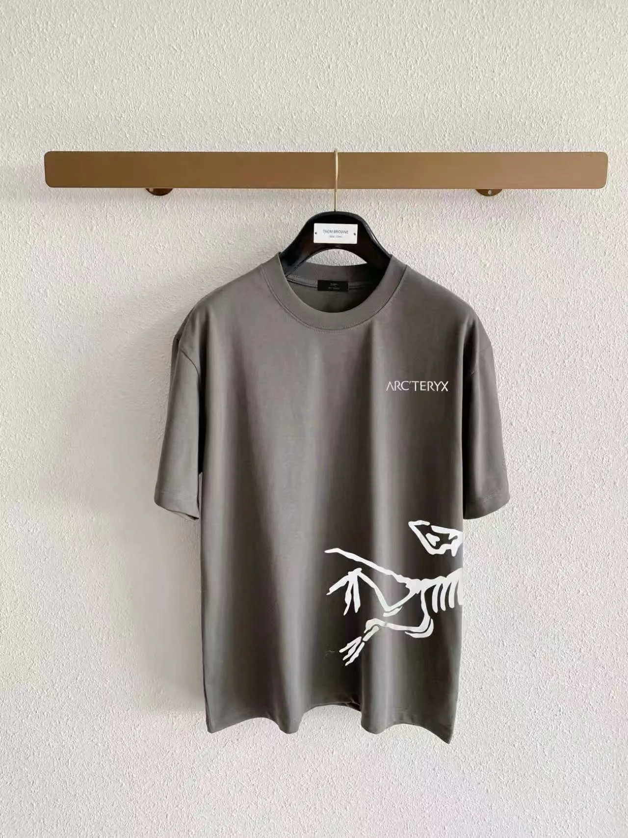 Arc’ter/ + New Arrival ， ， ， ， T Same Style。 :Black White Blue Gray Size:S（90-130 ） M（125-140 ） L（135-160 ） XL（160-180 ） XXL（180 ）